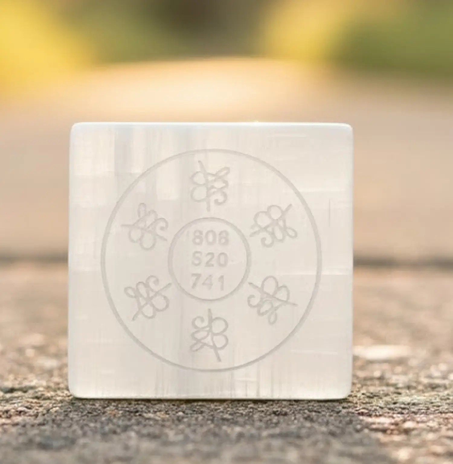 Selenite Charging Plate