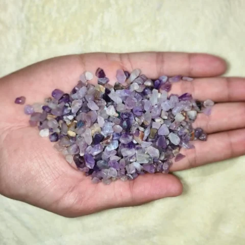 Amethyst Chips Stones Hand