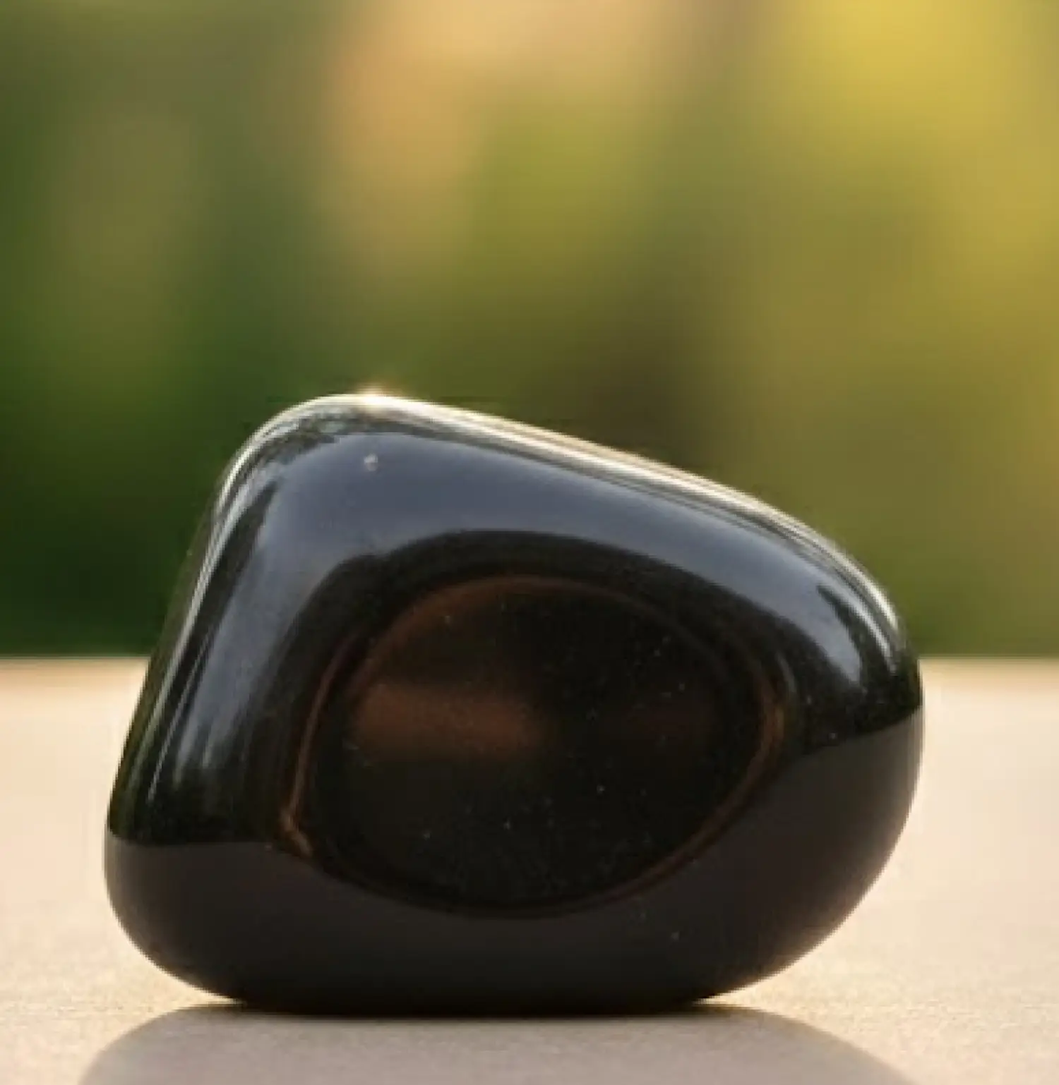 Black Obsidian Tumble Stone 2cm (pack of 4) - Image 2