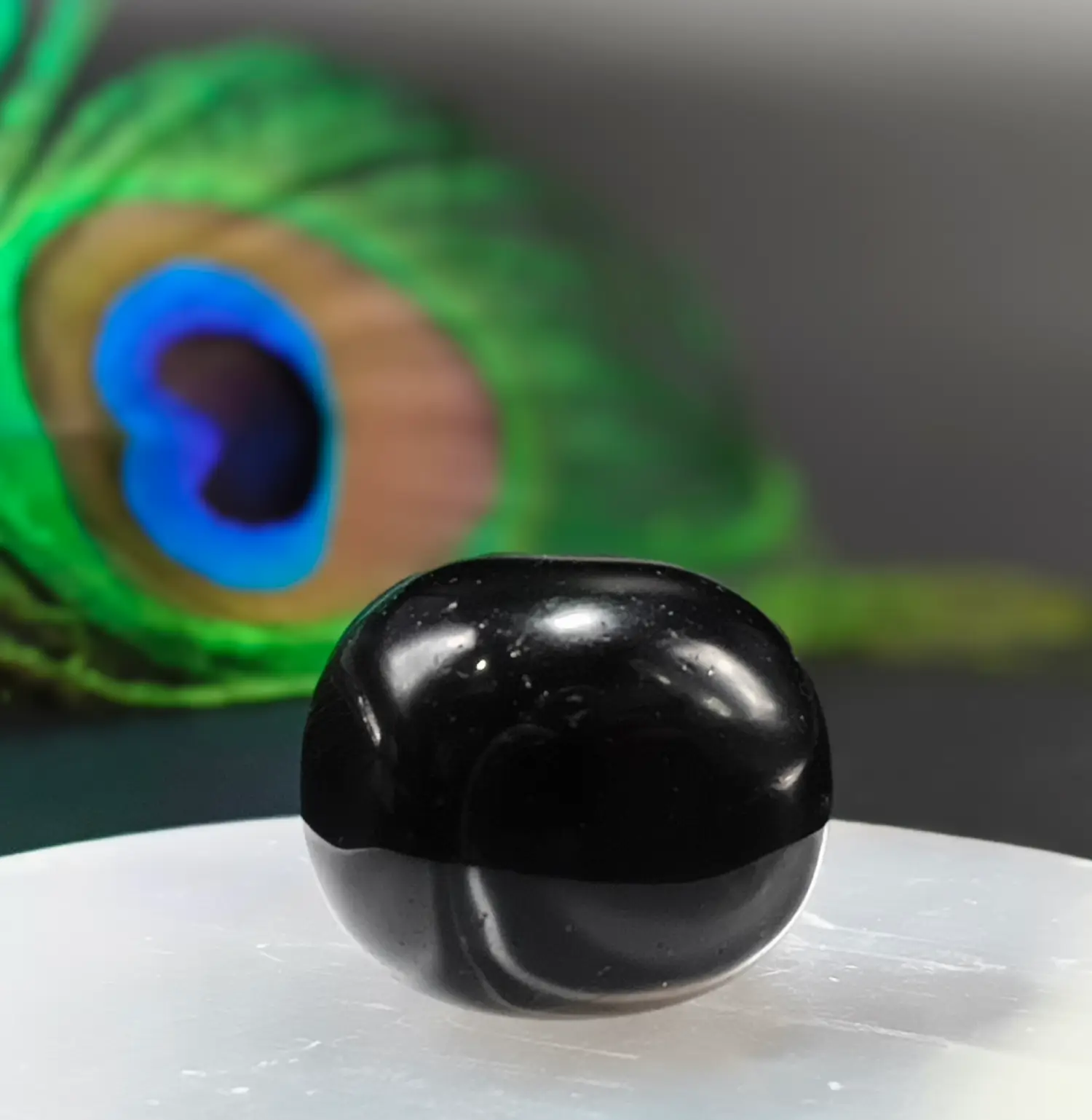 Black Obsidian Tumble Stone 2cm (pack of 4)