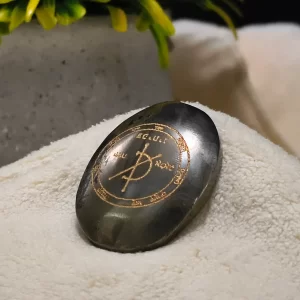 Nitika Amulet Crystal Zibu Coin